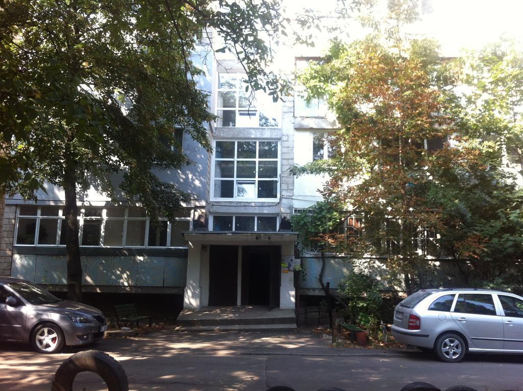 Apartment Miorita Chisinau Bagian luar foto